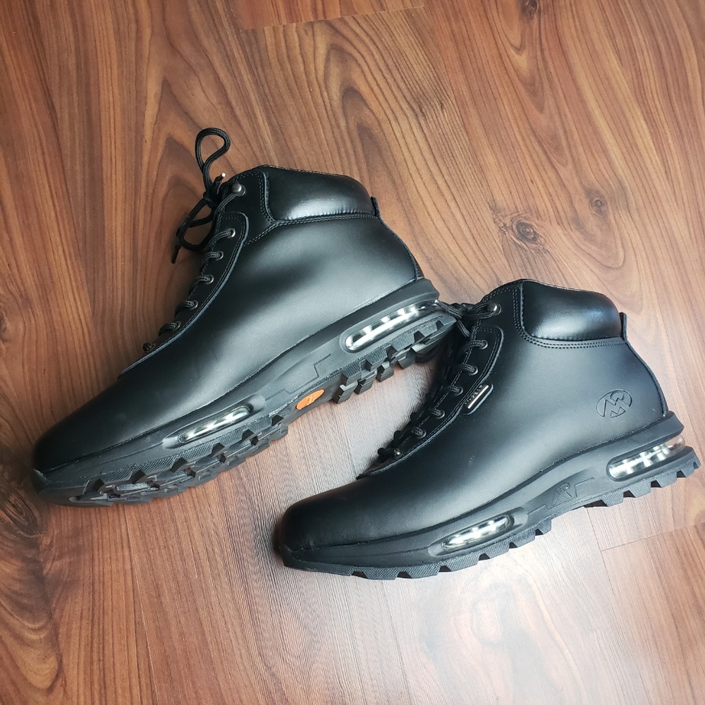 SOLD on Ebay New Mens Mountain Gear Boots Size 14 - Picture 4 of 8